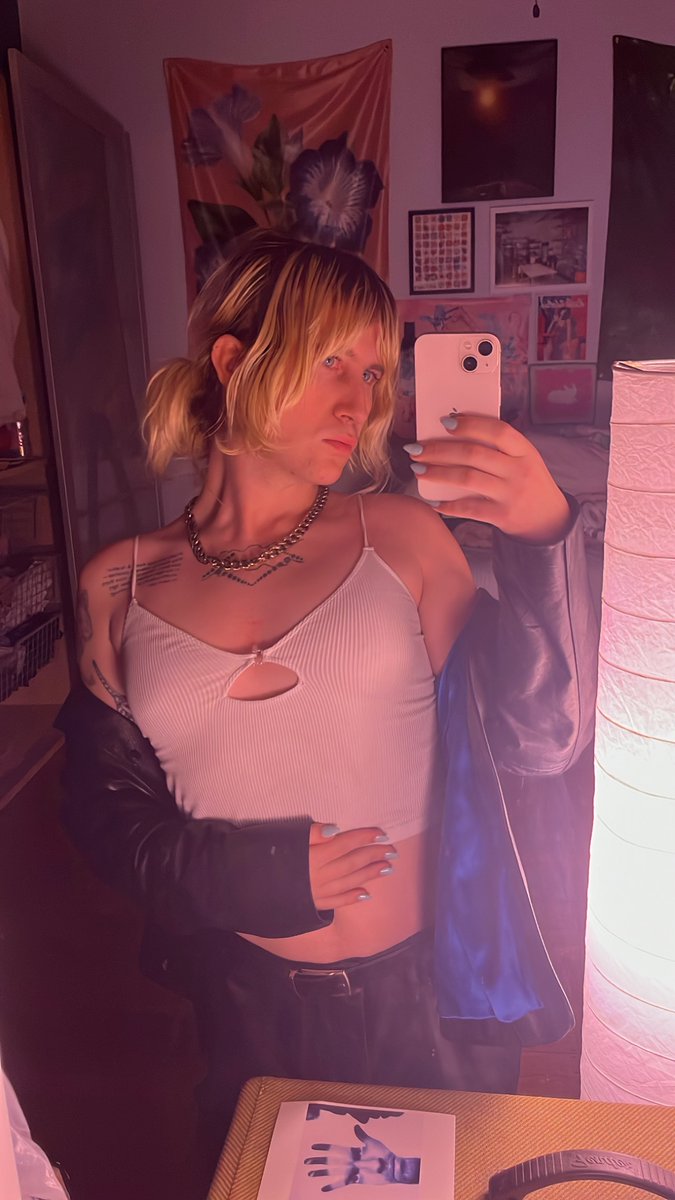 only ever post on here now to update yall on how beautiful HRT is going <3