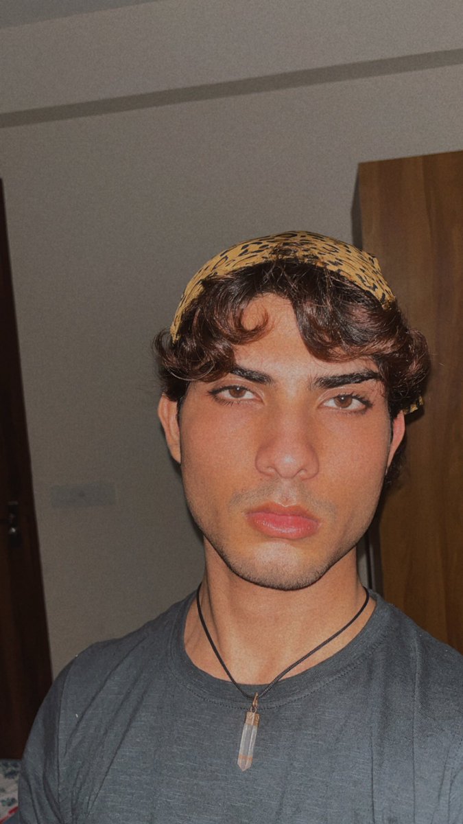 Varun Kapoor tweet media