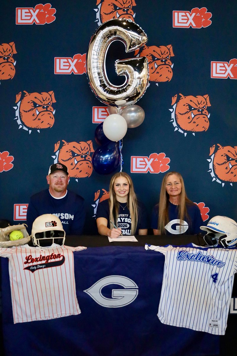 I officially signed to Grayson College. I’m so excited and so grateful for the coaches there. Can’t wait for the next 2 years. 🩶💙<a href="/mcbrayer1mke/">Mike Mcbrayer</a> <a href="/CoachBoyterGC/">Blake Boyter</a> <a href="/gclvsoftball/">Grayson Softball</a>