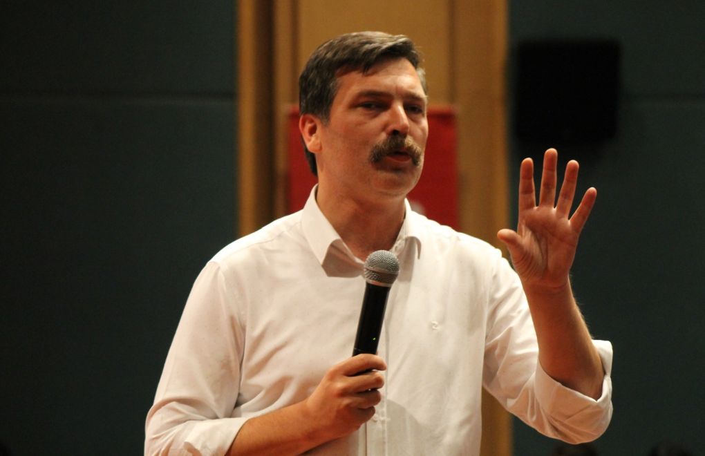 solaRagmen's tweet image. TİP Genel Başkanı Erkan Baş:

&quot;Ekrem İmamoğlu Türkiye’nin en büyük kentinin belediye başkanıdır ve halkın gözü önünde, canlı yayında yargılanmak istemektedir. Kendinize, yargınıza, iddialarınıza güveniyorsanız bu talebi yerine getirirsiniz.  

Soru şu: Güveniyor musunuz?&quot;