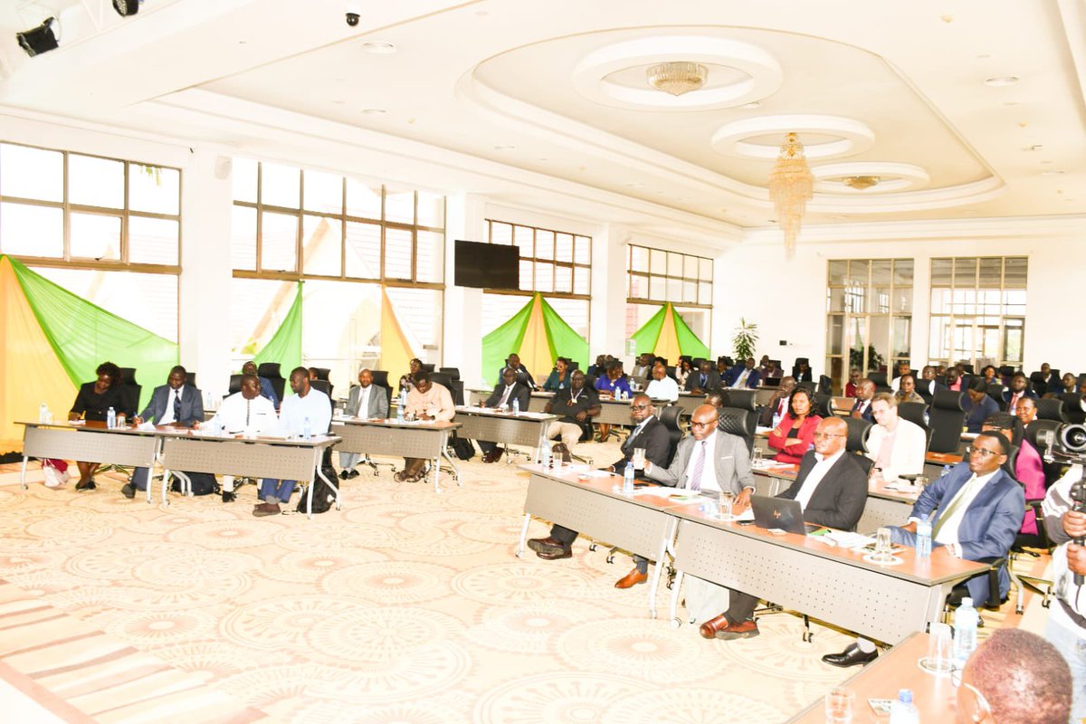 Had a fantastic engagement with representatives of 46 research institutions in 🇰🇪 - both public and private including <a href="/CGIAR/">CGIAR</a> <a href="/ICRAF/">World Agroforestry</a> <a href="/ILRI/">ILRI.org</a> <a href="/icipe/">icipe</a> we awarded certificates to 13 new registered ones audited by experts and recommended to  <a href="/nacosti/">National Commission for Science,Tech & Innovation</a> I highlighted that Research is not a