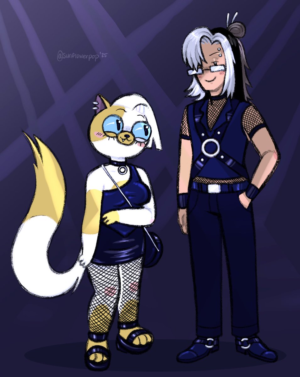 sunflower_pop's tweet image. cake should lean into being more of a goth baddie