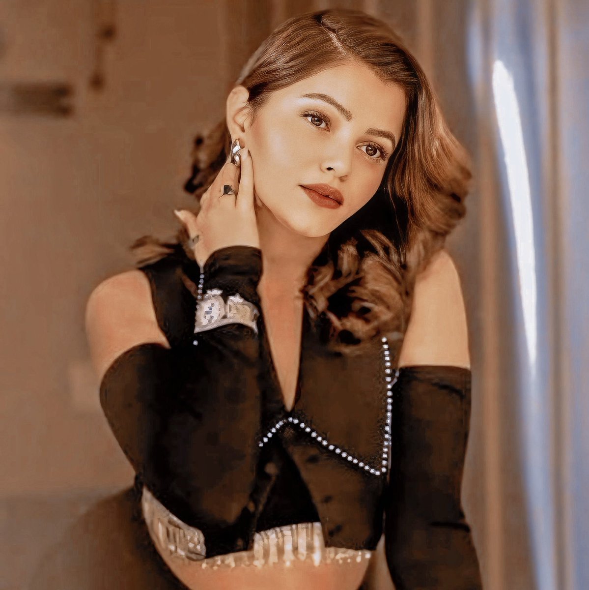 fanpage_dilaik's tweet photo. THANK YOU SHAKUNTALA DILAIK https://t.co/ZlLWoY0Ia3
