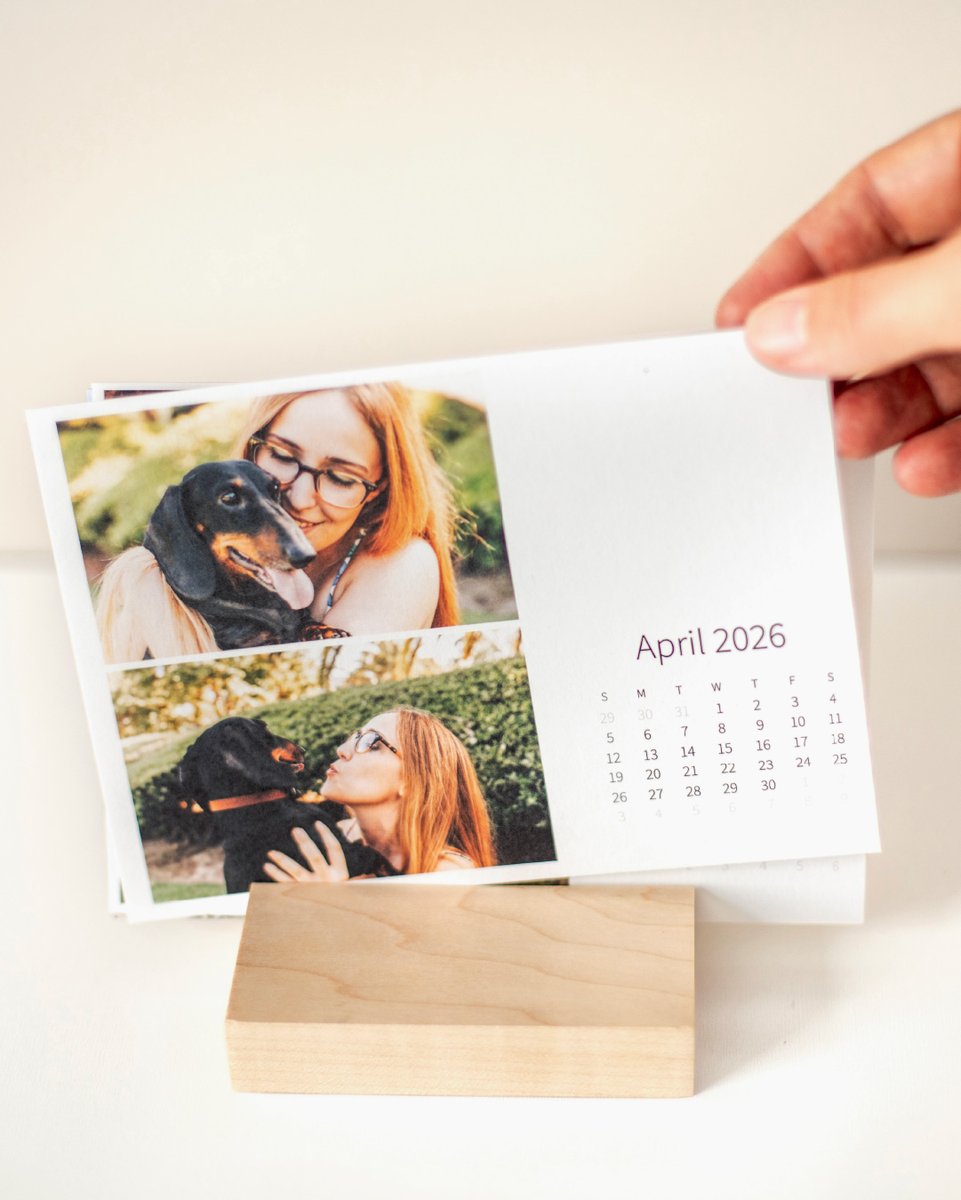 For the moments they made you smile. 🐶
Celebrate your pet with a photo calendar that brings joy to every day.

📅 Design your custom desk calendar → hubs.la/Q03LpHX20

#HoldTheMoment #PetPhotos #CustomCalendar