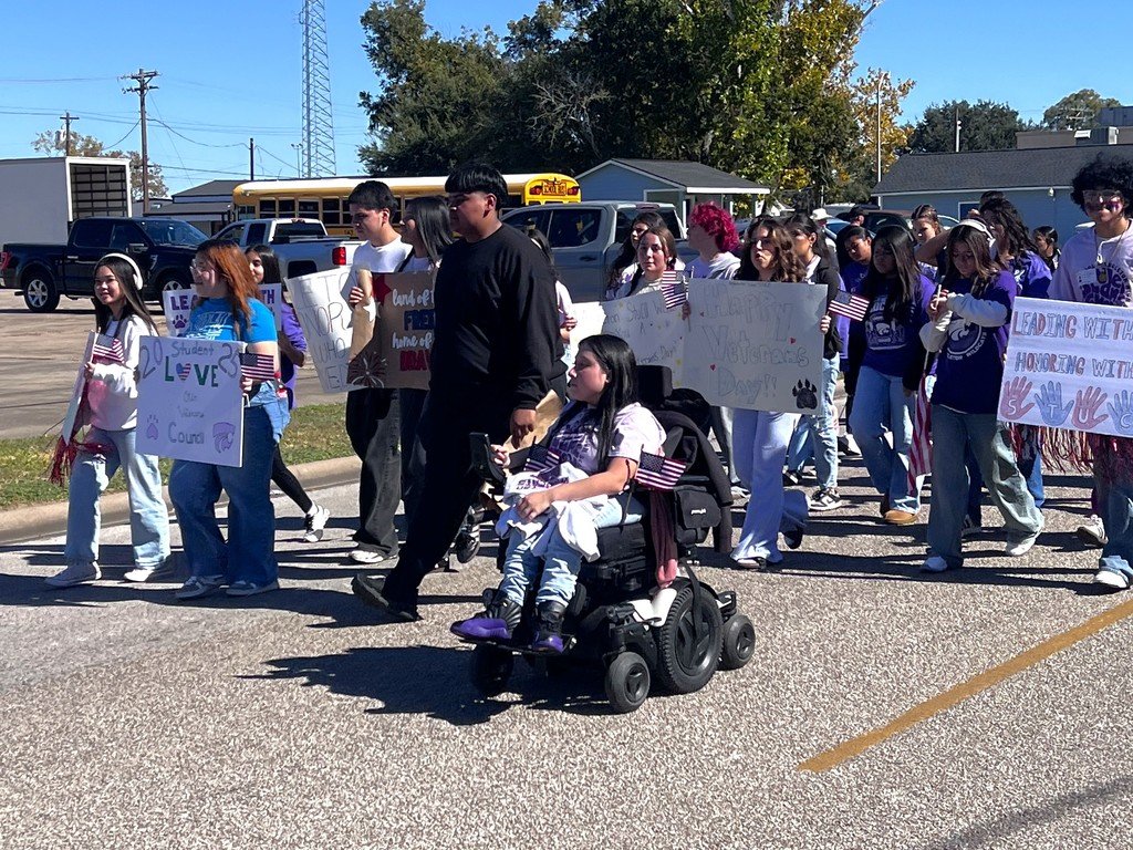 Angleton ISD tweet media