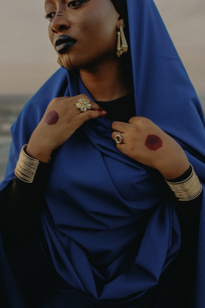 ussyshotit's tweet image. 