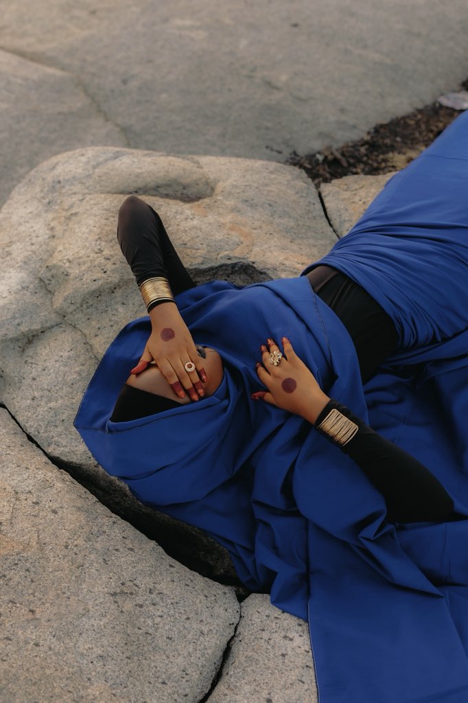 ussyshotit's tweet image. 