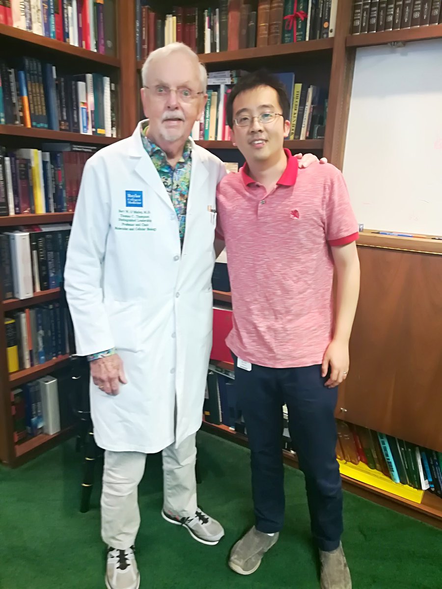 LabZhu's tweet image. I am so sad to hear the passing of Dr. Bert O’Malley today. He has been a great mentor for me and has always been my inspiration for pursuing science. The world has lost a great scientist and mentor today.