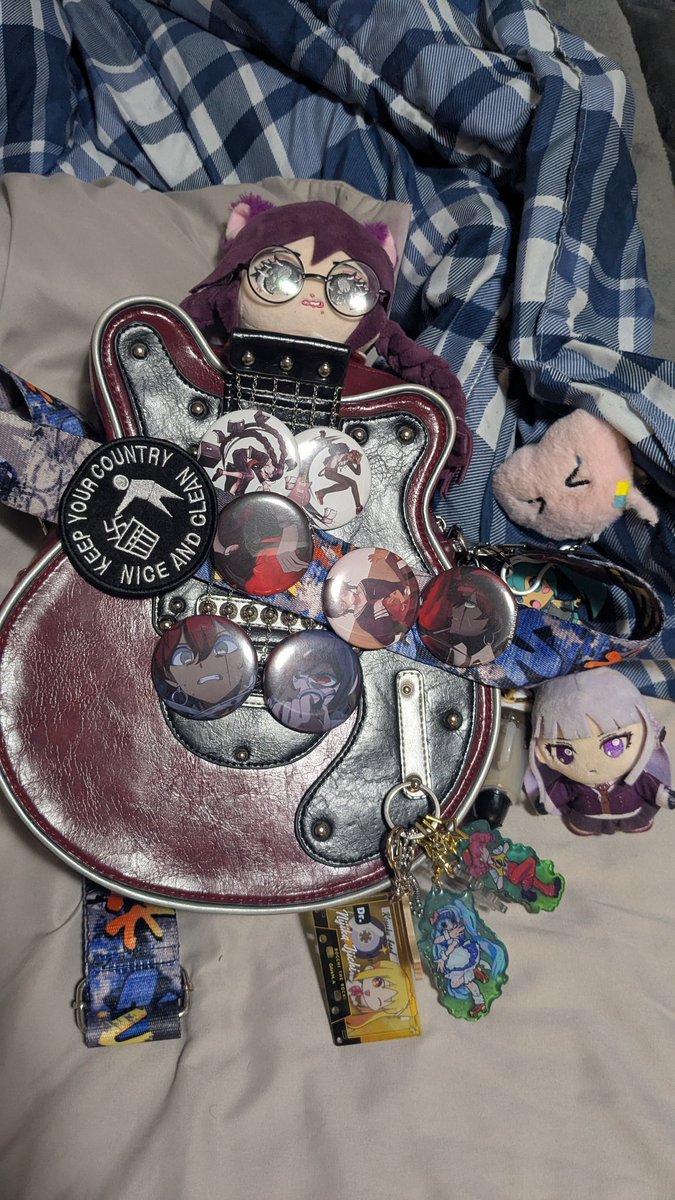 enoshoryu's tweet photo. happy #TokoTuesday do we fw the #DRMurderSheWrote ita bag https://t.co/oGThHSzB29