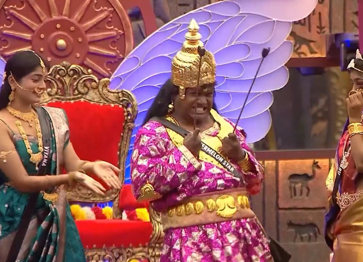 Nellai_MSP's tweet photo. BB watermelon ku support ah task koduthrukku nu oppari vachuttu irukkanunga..

Dei watermelon avaroda disability ah vachu sympathy create pannamaattaru 

Kedaikkra chance lam use panni score pannuvaru 

He is artist #WatermelonStar ❤️💥🔥

#BiggBossTamil9 #BiggBossTamil https://t.co/718aUrCFXK