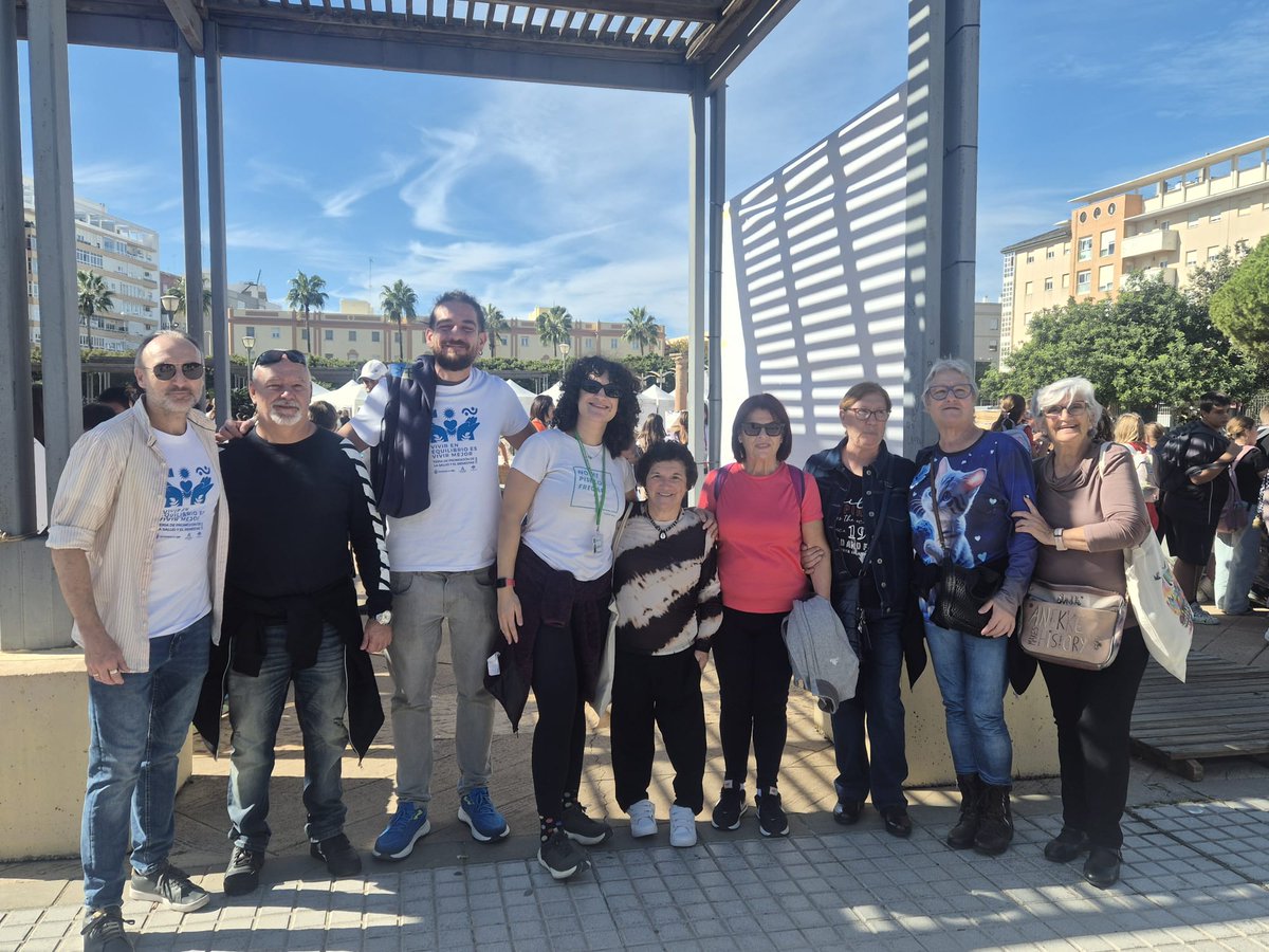 🌿 El 7 de noviembre se celebró la Feria de la Promoción de la Salud y el Bienestar. Nuestros usuarios aprovecharon para informarse y aprender sobre hábitos saludables. 💪🥗
#Salud #Bienestar #Cádiz #PromociónDeLaSalud #ComunidadActiva
