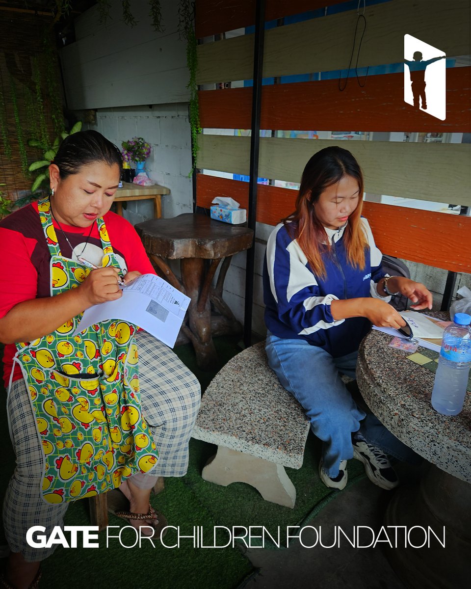 🌍 En Gate creemos que educar va más allá del aula.
Acompañamos a niños y familias para que puedan crecer con dignidad, cubriendo sus necesidades básicas a través del Heart Program.
💚 Educar no es solo enseñar, es cuidar, escuchar y crear oportunidades.