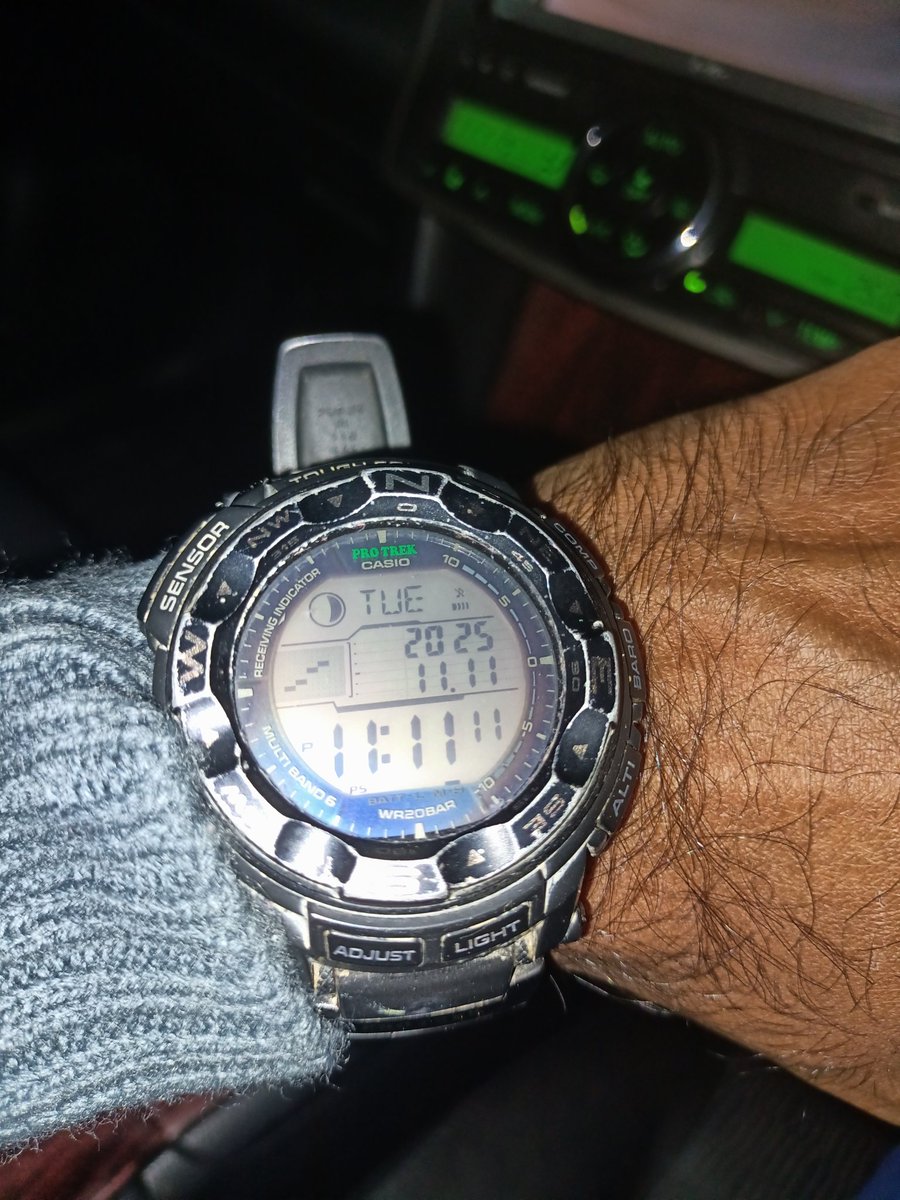 saurc3rer's tweet image. 11-11 11:11 11 on the way home