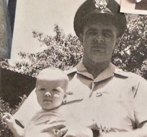 KateMarshallNV's tweet photo. My husband Elliott’s family has served in the military since the American Revolution. Service is a shared sacrifice. Grateful for our veterans and the families who stand beside them. 🇺🇸 https://t.co/IehysrGwYW
