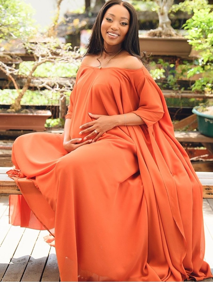 Khaya Mthethwa's ex-wife who dodged a bullet; Ntandoyenkosi Kunene-Radzuma reveals that she and her unknown husband are with child.