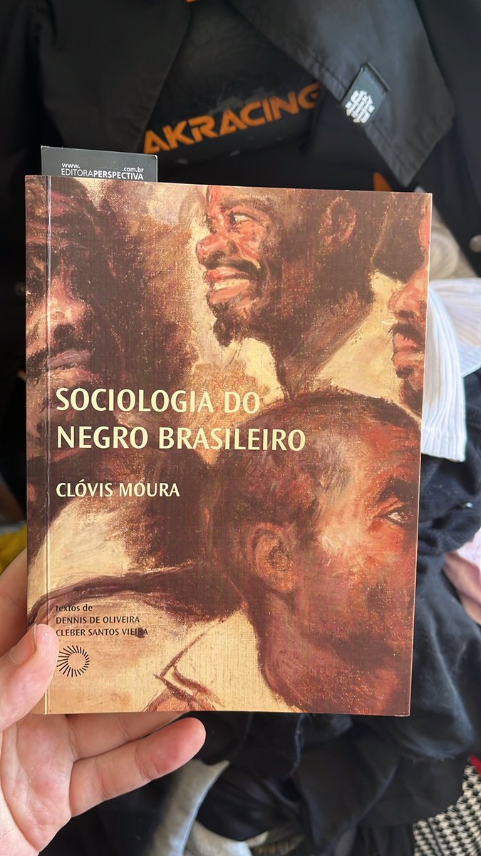 Esse livro é muito foda