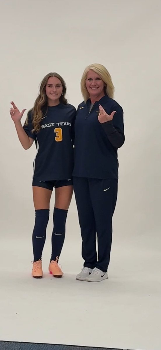 Coach_Lavender tweet media