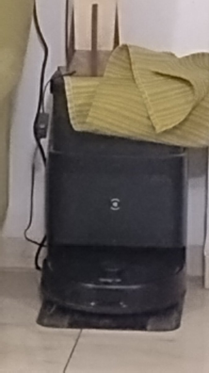 Hey <a href="/ecovacsrobotics/">ECOVACS ROBOTICS</a>, remember the money I paid for your product? I'd like the service I paid for too. 5 days of a non-functional robot and ZERO response from anyone. No calls, no emails. Your support is nonexistent. I expected a product, not a paperweight. <a href="/EcovacsUS/">EcovacsUS</a>