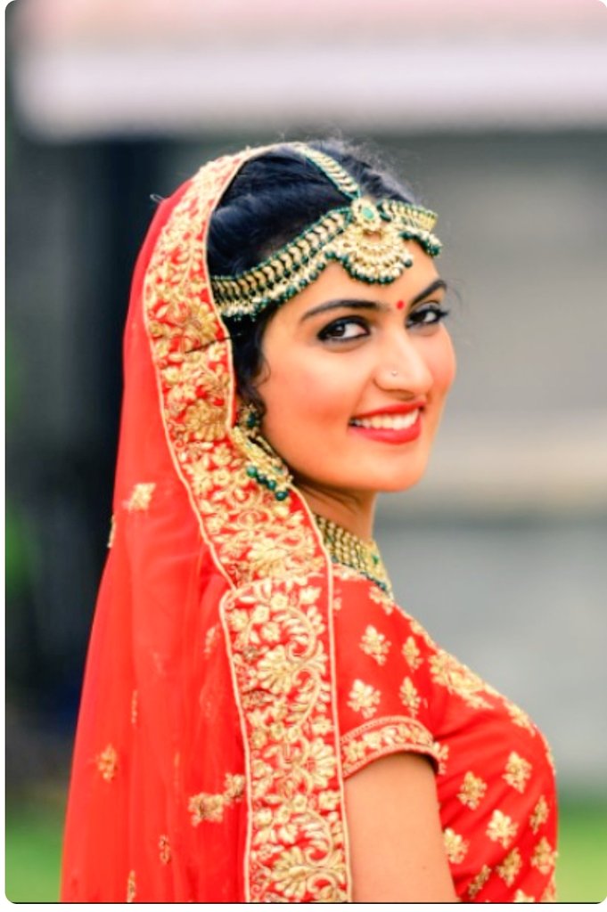 AvniiKourrdii's tweet photo. Simran kour model from Hollywood working also with Bollywood #modelling https://t.co/QJy8FUnrps