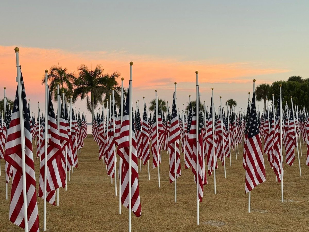 BoardSafe &amp; Hive Paddlesports extend our profound gratitude &amp; respect to every person who has served or is serving in the Armed Forces. Your courage, sacrifice, &amp; commitment are the bedrock of the freedoms we cherish. All of us thank &amp; honor &amp; salute you!
loom.ly/4NOt5ms