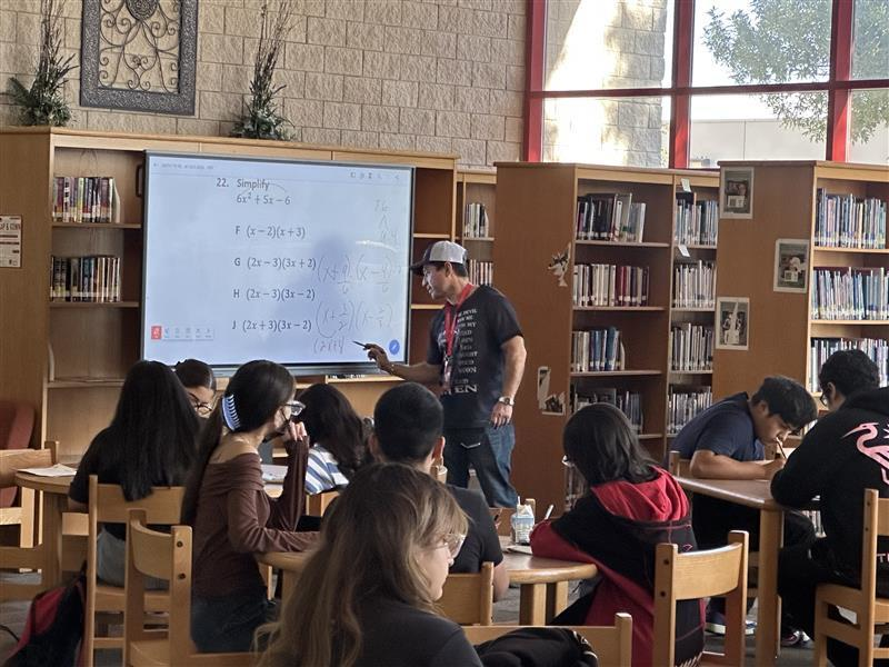 JCECHSRedWolves's tweet image. 🎉 What an incredible Saturday at La Joya ISD! 🎉 Our Enrichment Camps and FAFSA Drive at Jimmy Carter Early College High School on November 8 were a HUGE success! 🙌