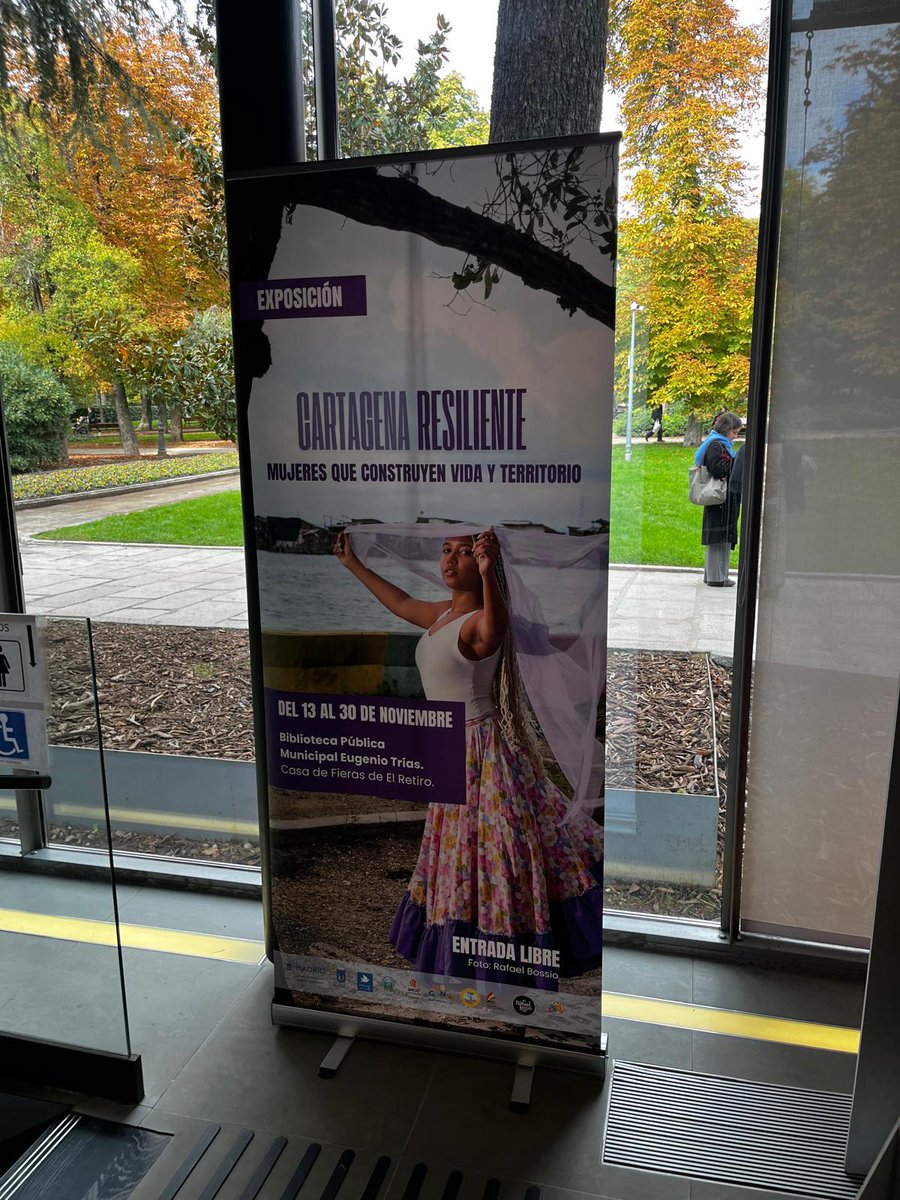 BERDOAL1's tweet image. Expositores enrollables que cuentan historias
Fabricamos roll-ups de alta calidad para eventos, ferias y exposiciones. Fáciles de transportar, montar y reutilizar. Un soporte elegante para dar visibilidad a tu mensaje.
#RollUp #ExpositorGráfico #ComunicaciónVisual #Eventos