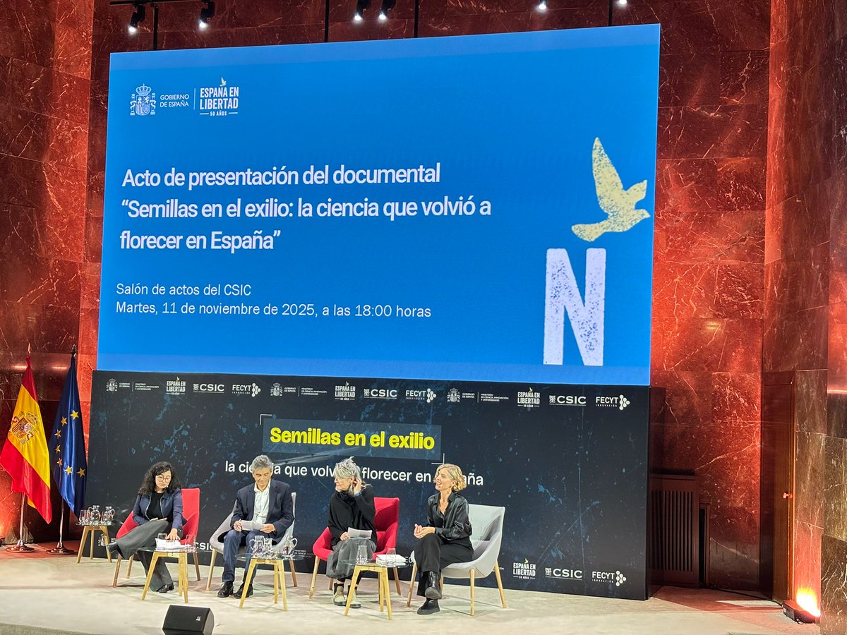 FECYT_Ciencia's tweet image. 🗨👥@IzaskunLacunza, DG de #FECYT, Ricardo Campos, M. Jesús Santesmases e Irene Mendoza (@CCHS_CSIC) repasan pasado, presente y futuro de la ciencia en 🇪🇸 en la presentación del documental de @CienciaGob y #FECYT “Semillas en el exilio: la ciencia que volvió a florecer en España”