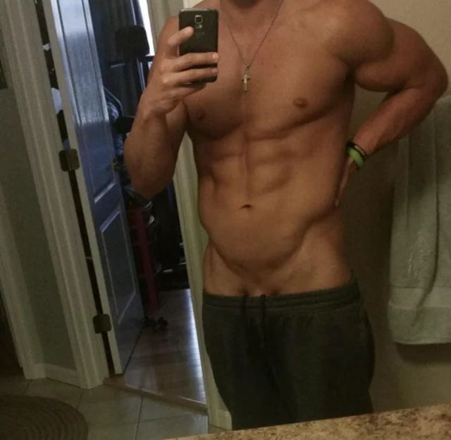 gayboybible's tweet photo. Time for our #GayOfTheDay! 🌈 https://t.co/VPzR77lka6