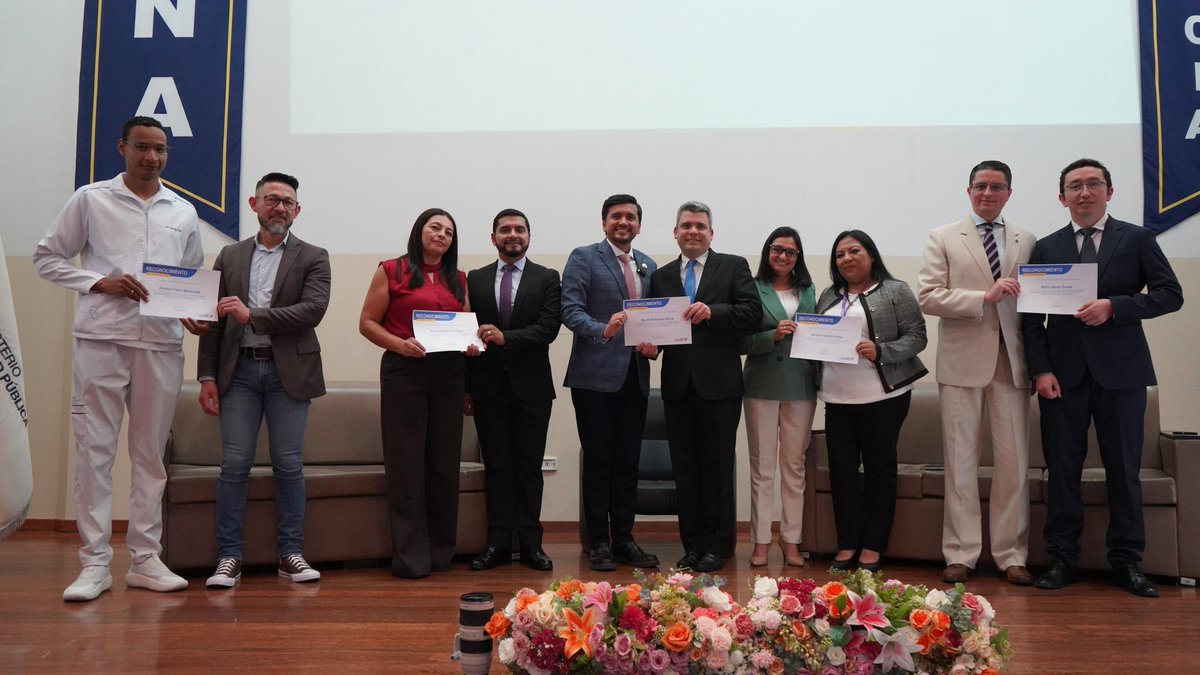 jimmymartinec's tweet photo. El Protocolo Score MAMÁ y Claves Obstétricas 2025 representa una herramienta de gestión clínica y política sanitaria de alto impacto, orientada a consolidar la seguridad materna como eje del nuevo modelo de salud pública.
Su implementación articula innovación, evidencia científica y equidad, alineando al Ecuador con los estándares de la OMS en reducción de la mortalidad materna.