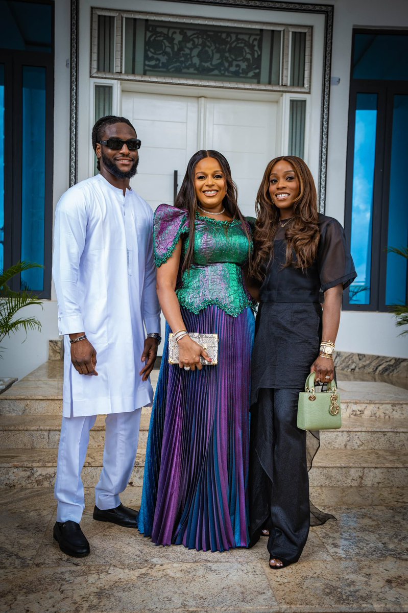 adaorasoludo's tweet image. Today, I witnessed my dad @CCSoludo and the Deputy Governor receive their Certificates of Return at the INEC State Office in Awka, a truly proud and humbling moment #SolutionContinues #Solutionishere
