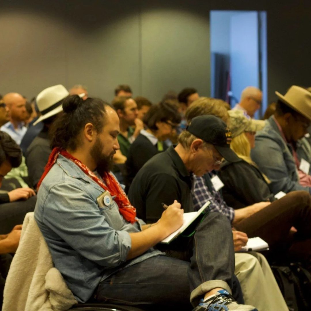 finaldraftinc's tweet image. Today we honor the brave people who served our country. Thank you for your service! 🇺🇸

Final Draft is a proud sponsor of the @WritersGuildF Veterans Writing Project providing emerging writers from military backgrounds the tools to thrive in the industry: hubs.ly/Q03SF8Vv0