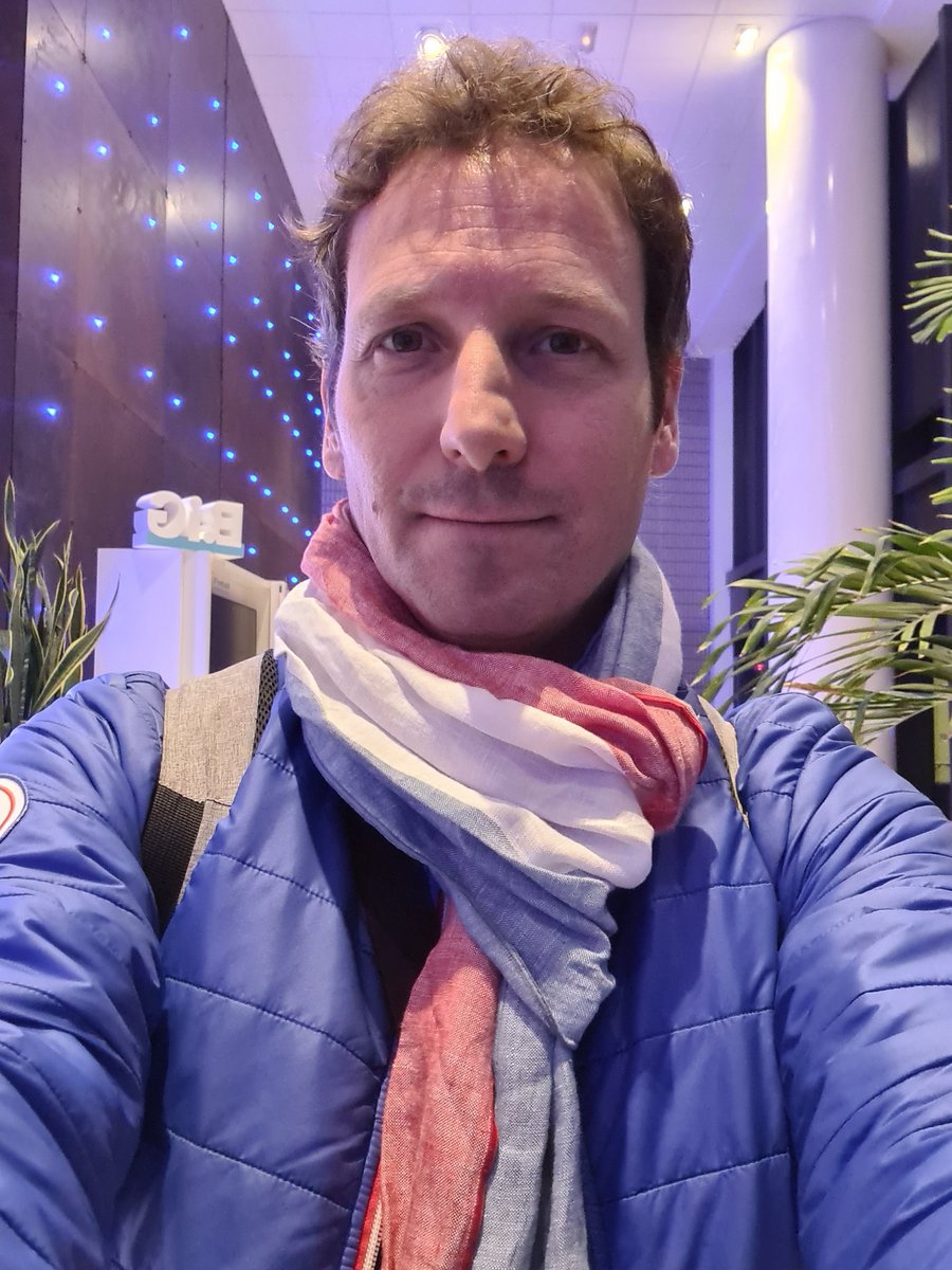 Vous avez été nombreuses et nombreux à me demander où l'on peut acheter le chèche que je portais sur le salon <a href="/MIF_Expo/">MIF Expo - Le Salon du Made in France</a> 
🌱 Cultivé en Normandie 
🏭 Tissé en haut de France 
✂️  Confectionné en Normandie 
100% #madeinfrance 🇫🇷 et prix accessible :29€ 👇🏻
lindefrance.fr