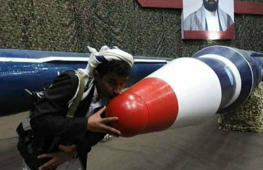 الخارجية اليمنية في صنعاء تُحذر السعودية: الشعب اليمني لن يقف مكتوف الأيدي أمام استمرار العدوان

أشادت وزارة الخارجية اليمنية في صنعاء بالإنجاز الأمني النوعي المتمثل في "ضبط شبكة تجسس تتبع غرفة عمليات مشتركة سعودية وأمريكية وإسرائيلية تُدار من الأراضي السعودية".

مؤكدة: أن "هذه