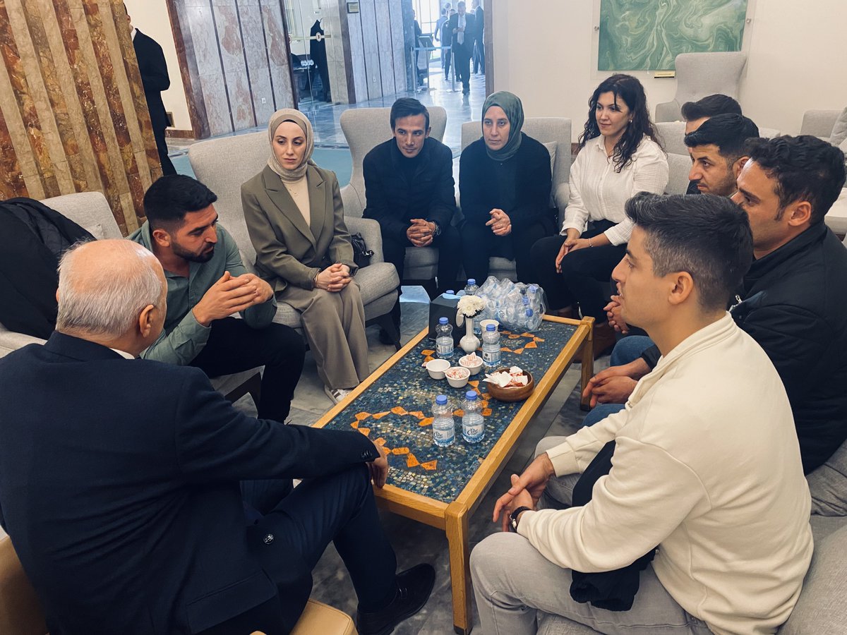 📍TBMM

Emniyet Teşkilatı Sağlık Şartları Yönetmeliği mağduru gençlerimizle bir araya geldik. 

Emniyet Teşkilatı bünyesinde görev yapmış veya yapmaya hak kazanmış yüzlerce polis memuru ve polis adayı, "POMEM öğrencisi olamaz" gerekçesiyle meslekten ihraç edilmekte veya