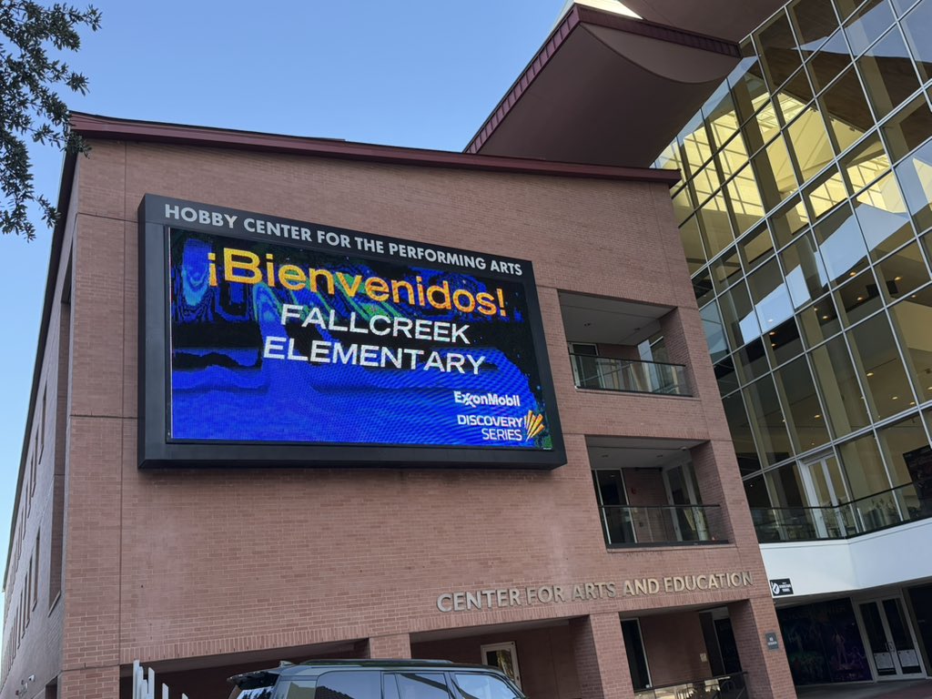 Sasha Jones tweet media