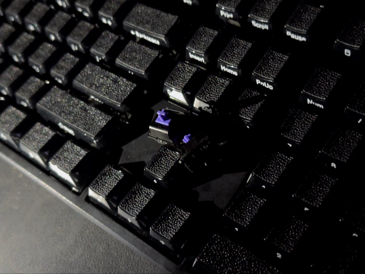 AresHayashi's tweet photo. New keyboard https://t.co/oYZZMJzOLY
