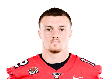 CFB_Tradition's tweet image. Youngstown State QB Beau Brungard is RUNNING AWAY (literally) with the Walter Payton Award.

🏈 2,423 passing yards (FCS 11th)
🏈 1,145 rushing yards (4th)
🏈 18 passing TD (14th)
🏈 18 rushing TD (2nd)
🏈 50-yard receiving TD

The junior is electrifying the FCS 🔥