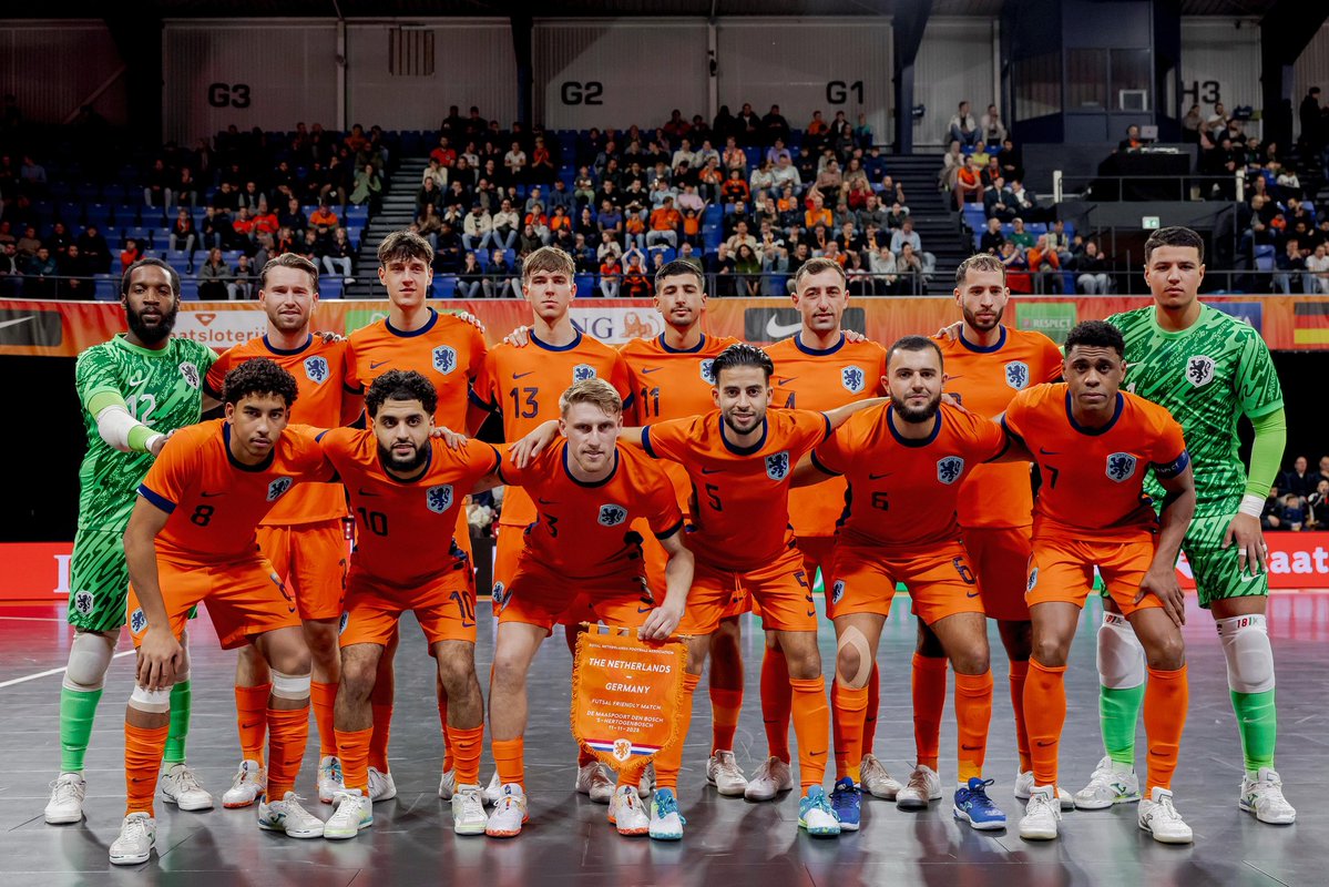 OranjeFutsal's tweet image. Let’s go! 🦁

#NEDDUI #OranjeFutsal