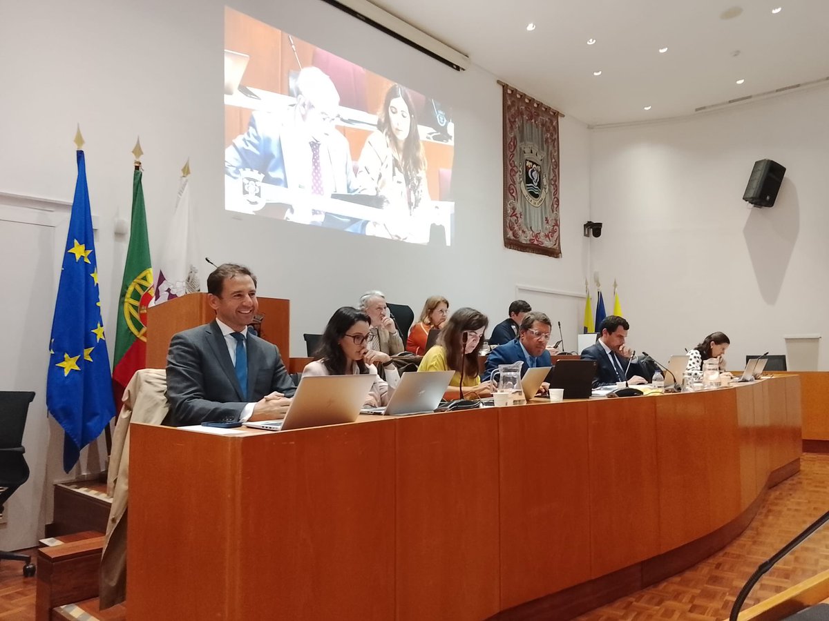 Pedro_Frazao_'s tweet photo. 🇵🇹✨ Servir Oeiras é uma honra e fazê-lo com esta bancada municipal do CHEGA é um orgulho imenso! 💪
Na Assembleia Municipal, defendemos os valores, a transparência e o respeito pelo dinheiro público e pela vontade dos oeirenses.
Não estamos lá para agradar ao sistema, estamos aqui para mudar o sistema para dar voz a quem foi esquecido e trazer dignidade à política local.

Oeiras merece sempre mais. E o CHEGA está aqui para garantir isso! 🙌🔥

#Oeiras #CHEGA #PolíticaComValores #ServirComOrgulho #Autarquia #Portugal