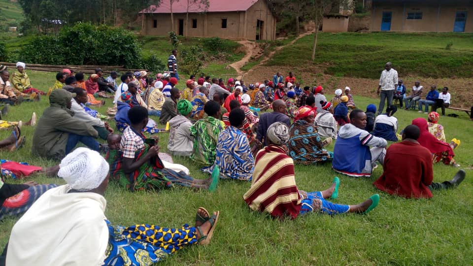 Kuwa 11Ugushyingo2025,mu tugari twose tugize #Manyagiro habaye intekoz’abaturage zigamije gukangurira abaturage kwitabira gahunda za Leta no kurushaho gukomeza isuku n’isukura mu ngo no mu midugudu.Abaturage bashimangiye ubushake bwogukomeza kuba intangarugero mu isuku