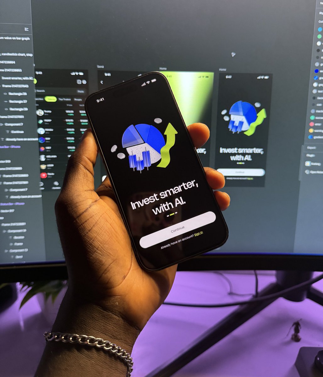 Atomthecreator's tweet image. Left or Right ?