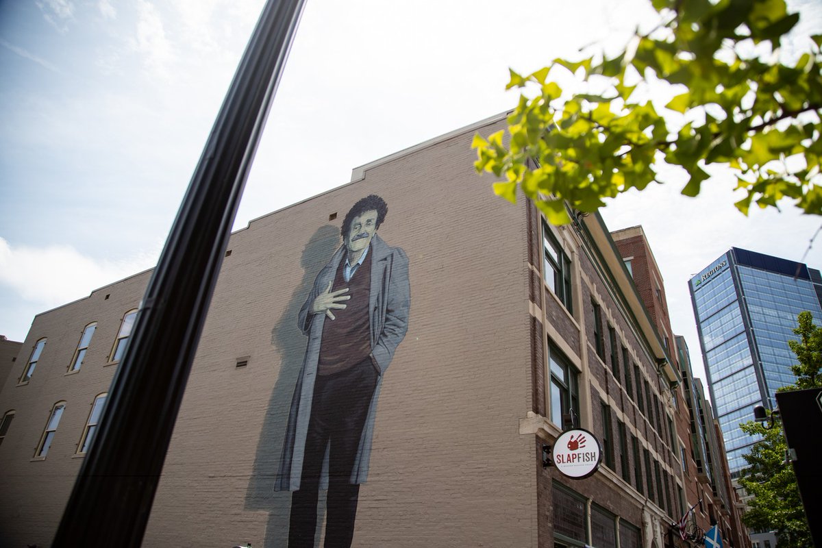 INHumanities's tweet image. It&apos;s Kurt Vonnegut&apos;s birthday today — he would have been 103 years old. 🎂 

If you&apos;d like to celebrate the Indiana author, we suggest picking up one of his classic novels like &quot;Cat&apos;s Cradle&quot; or taking a trip to the Kurt Vonnegut Museum and Library in Indianapolis.