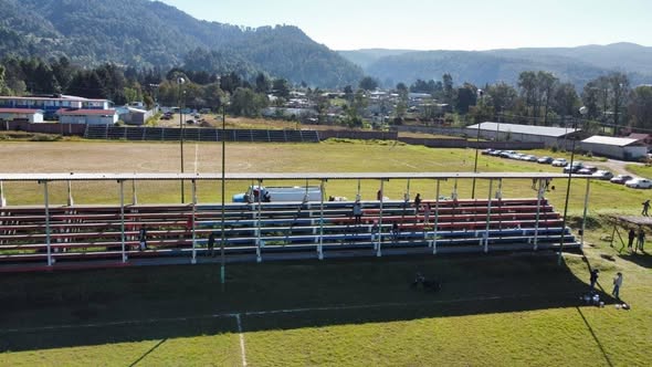 Ocampo, Mich.
Se llevó a cabo con éxito una jornada de limpieza y mantenimiento en la Unidad Deportiva.