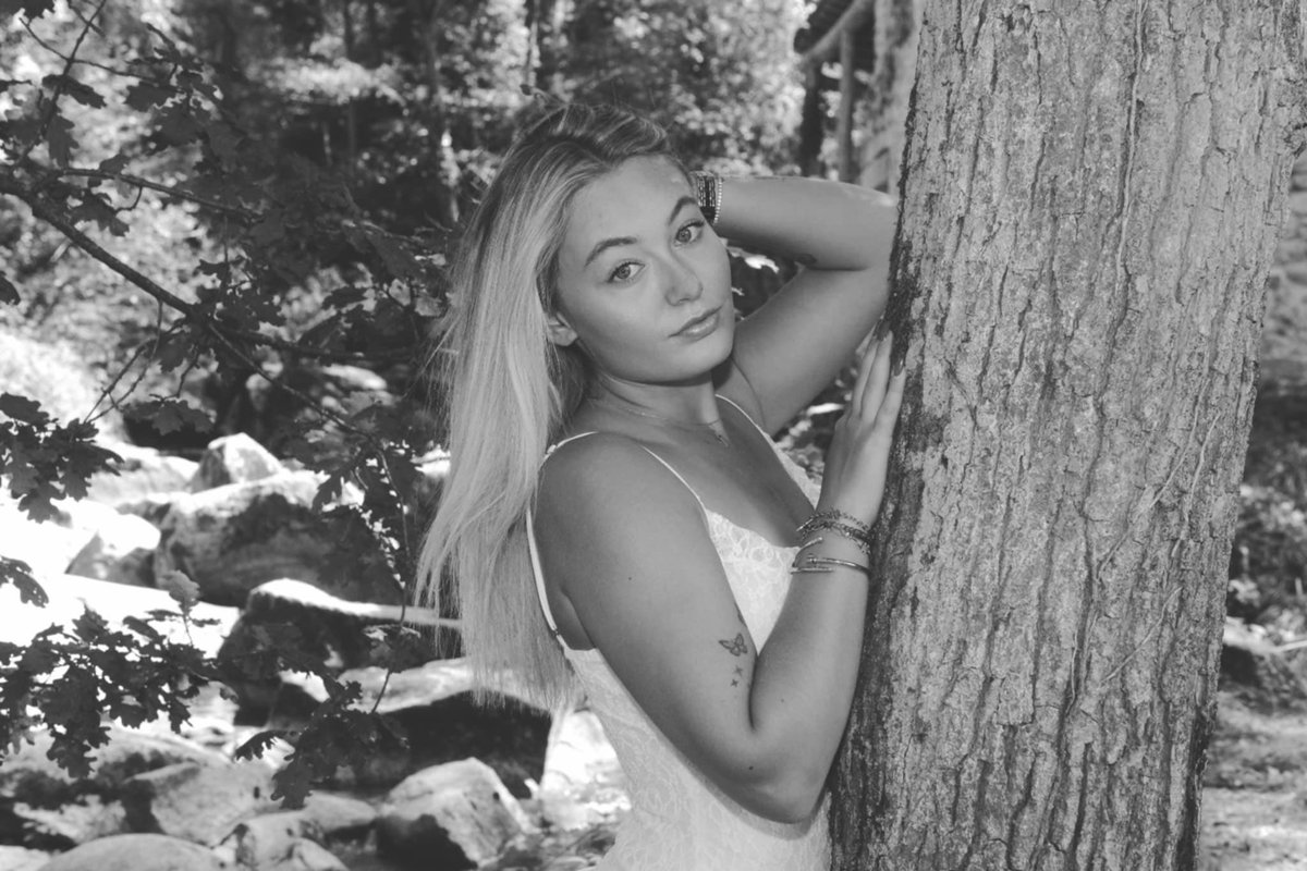 astina381's tweet photo. #tbtn la nouvelle miss 2026 : devinez https://t.co/sZo0T9Csmk