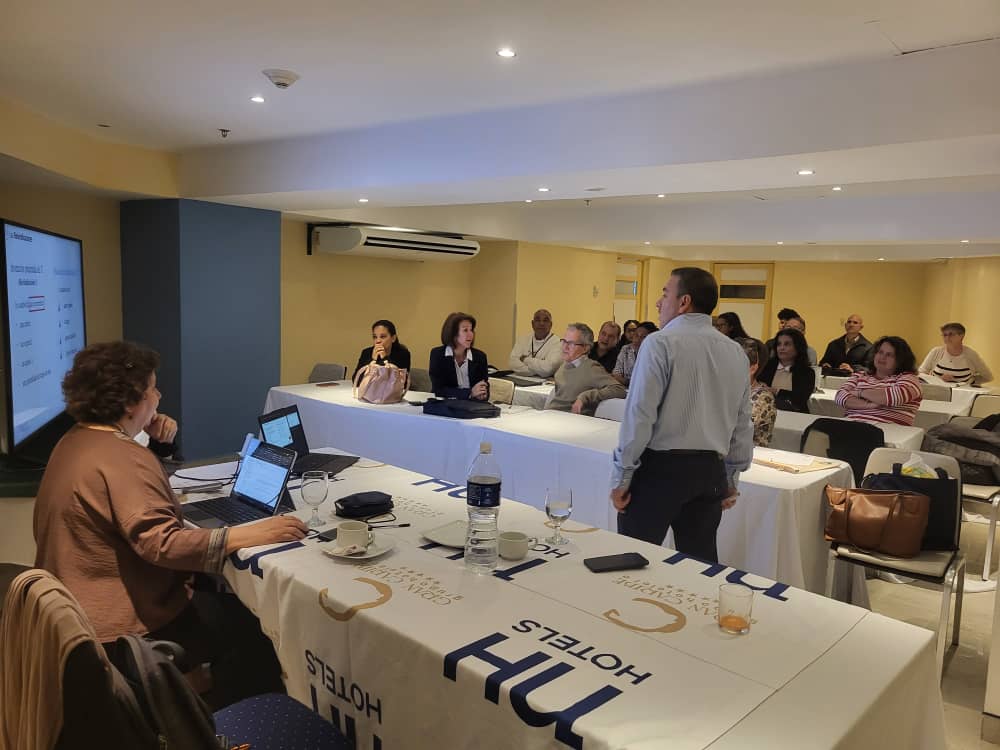 Segunda jornada del Taller nacional sobre redacción de solicitudes de patentes, hoy Invenciones en biotecnología (microorganismos y depósitos - Tratado de Budapest) qué es patentable y qué no; Raquel Zuloaga, Especialista Senior en Patentes, Jarry IP.
<a href="/citmacuba/">Ministerio de Ciencia, Tecnología y Medio Ambiente</a>