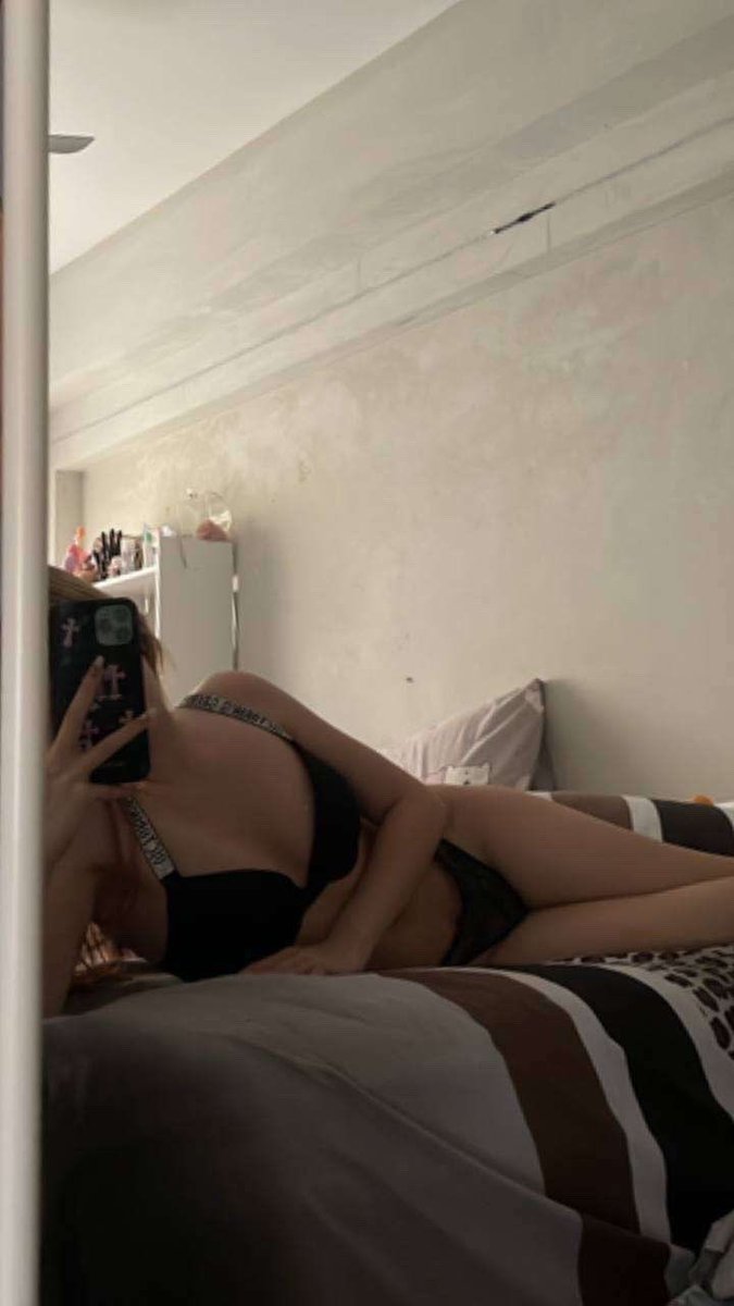 dwadfka's tweet photo. lil slut rwxe. https://t.co/e9d6n3pppr