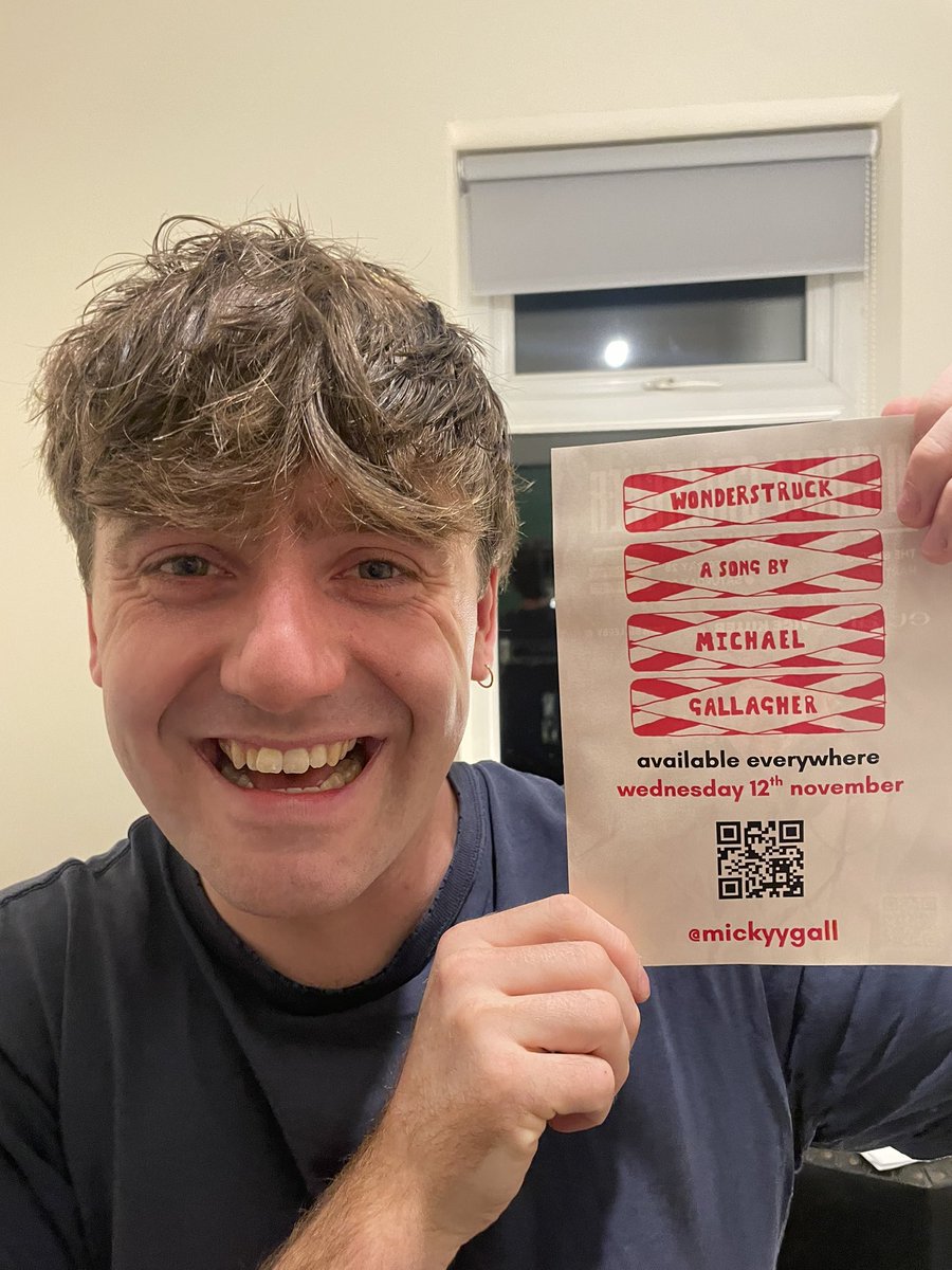 Buzzing that Wonderstruck will be all yours at MIDNIGHT!!!! 🌹

I am really proud of this song and I hope you all love it as much as I do! ❤️

Huge thanks to everyone for the support it really means the world 🌎 

This is your last chance to pre-save - ditto.fm/wonderstruck