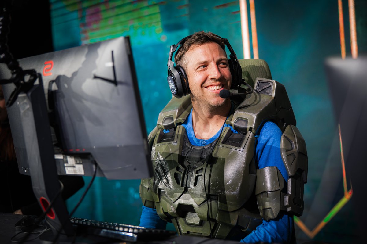 Real Life Spartan tweet media