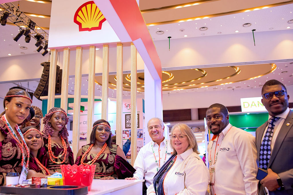 Shell_Nigeria's tweet image. Like a magnet, the Shell booth pulls all to itself and then feeds their curiosity.
What about you? Come visit the Shell booth.

#NAPE2025 
#PoweringProgress