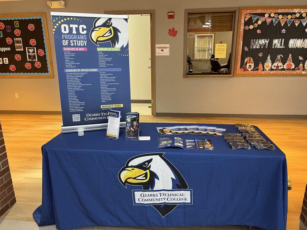 OzarksTechAVC's tweet photo. Hustled over to @osager2schools for a lunch visit today. Talking to students about @OTCedu programs that lead to in-demand careers or provide smooth transfer to earn a bachelors degree. Have A+? We accept it! #applytoday https://t.co/peCKPbj2Gi